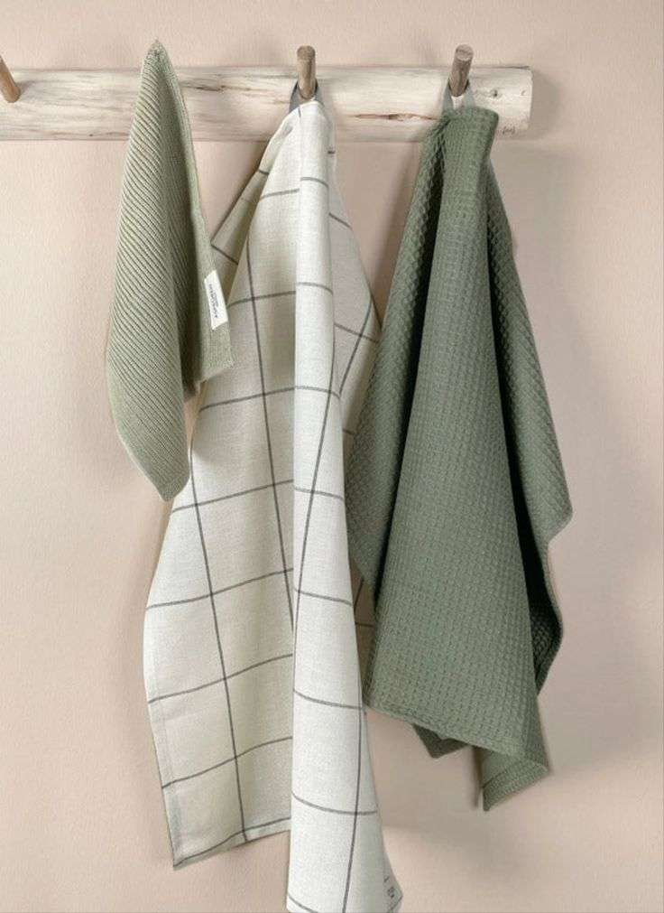 earthy kitchen textiles