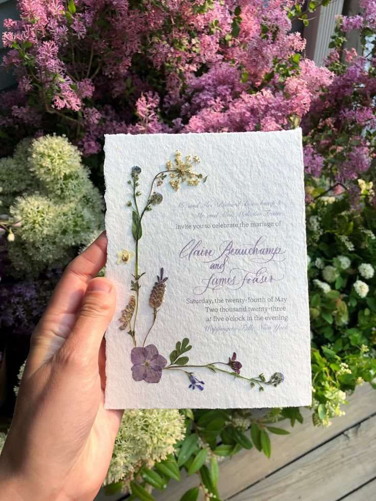 Pressed flower wedding invites for earthy wedding ideas