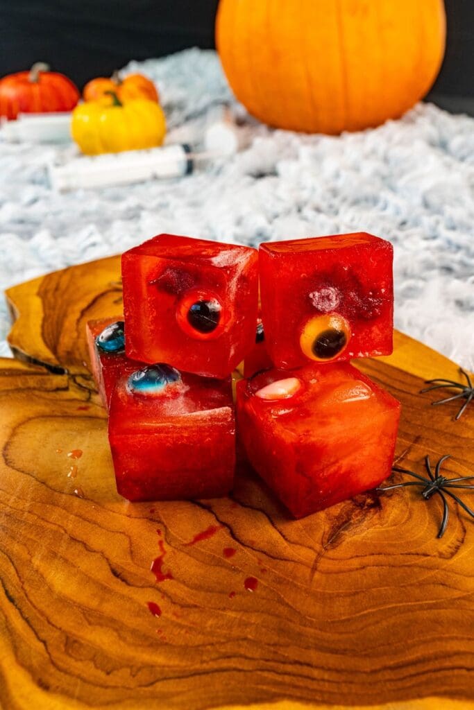 Halloween ice cubes with fake eyeballs in them for Last Minute Inside Halloween Decor