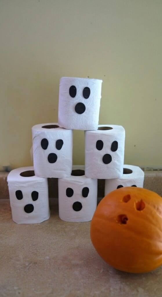 pumpkin bowling thanksgiving entertainment ideas