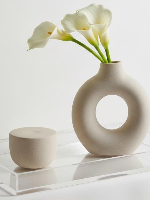 modern bathroom counter decor