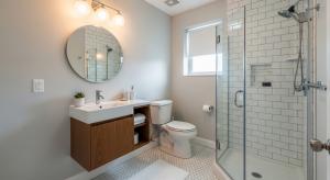 small apartment bathroom
