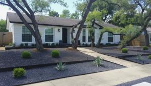 Minimal Front Yard Landscaping