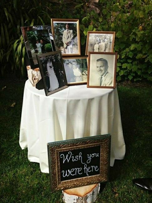 Memorial Party memorial table