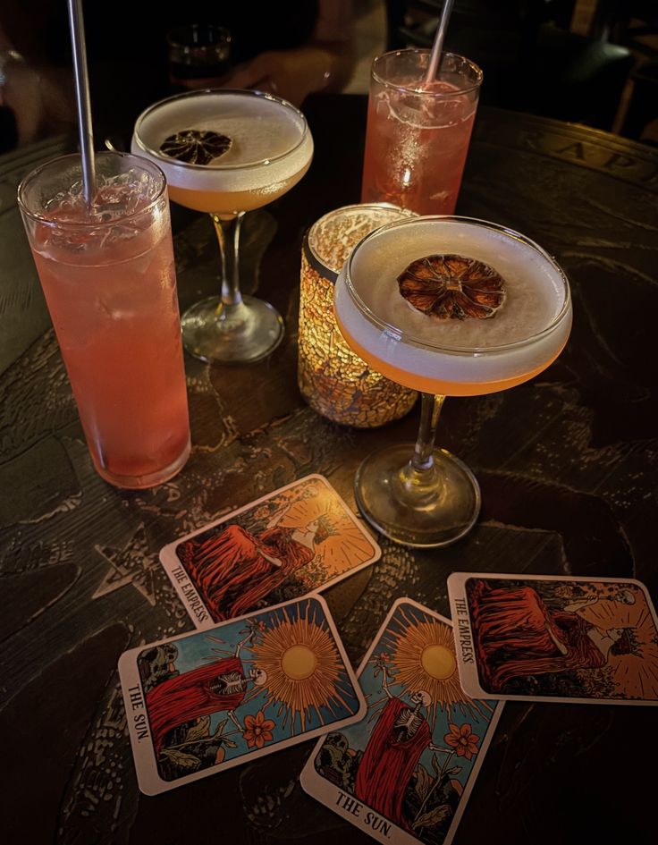 tarot and coktails