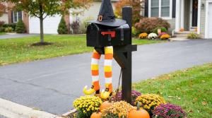 halloween mailbox ideas