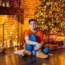 DIY Christmas Photoshoot Ideas You Can Do at Home