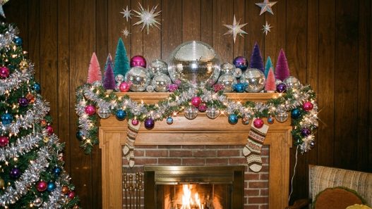 retro christmas mantel ideas